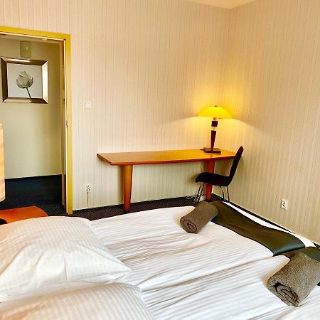 Las Slupski Premium Business Apartament Nr 7 Wifi Netflix Smart Tv50 Two Bedrooms Two Extra Large Double Beds Up To 6 People Full Pleasure Quality Stay (Adults Only) 外观 照片
