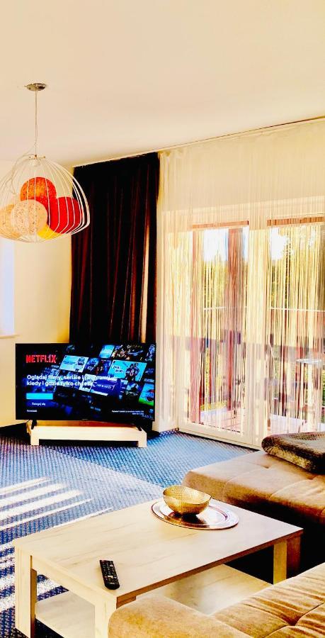Las Slupski Premium Business Apartament Nr 7 Wifi Netflix Smart Tv50 Two Bedrooms Two Extra Large Double Beds Up To 6 People Full Pleasure Quality Stay (Adults Only) 外观 照片
