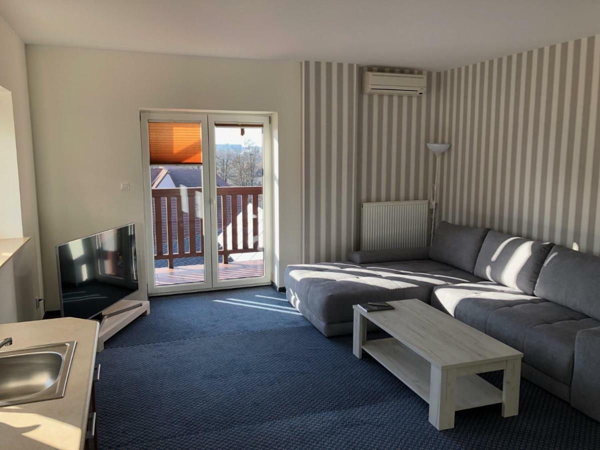 Las Slupski Premium Business Apartament Nr 7 Wifi Netflix Smart Tv50 Two Bedrooms Two Extra Large Double Beds Up To 6 People Full Pleasure Quality Stay (Adults Only) 外观 照片